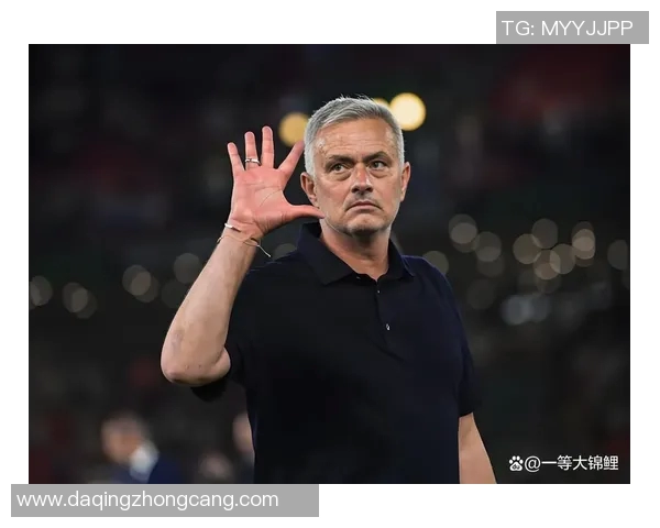 穆里尼奥将带领曼联重返巅峰，球队敲定大手笔引援计划